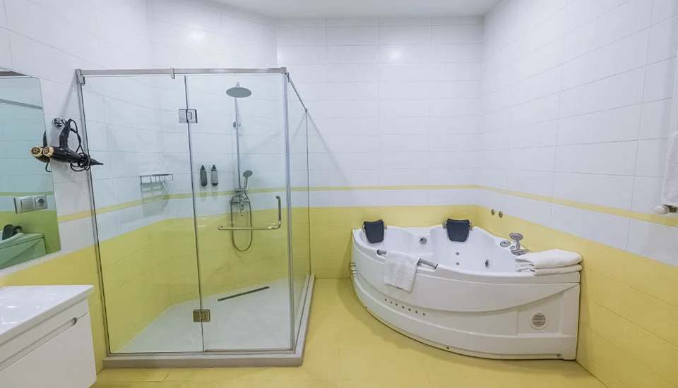 هتل گلدن پالاس تفلیس